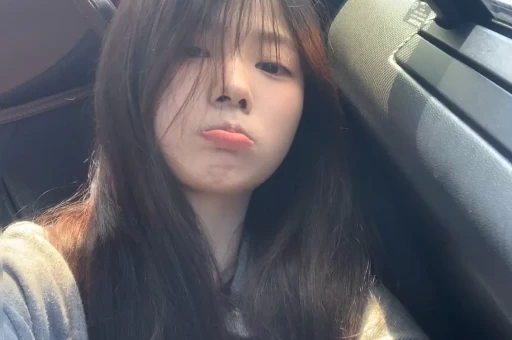 她还有多久落地等着吃瓜